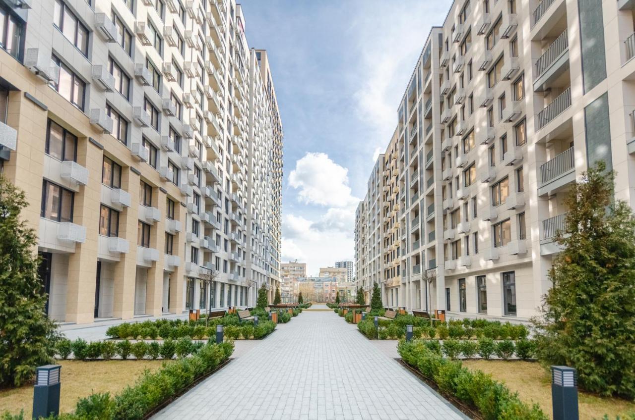 Petrovdom Apartments 12-131B In Rc "Yaroslaviv Grad", Bulvarno-Kudriavska 17B Kyiv Exterior foto